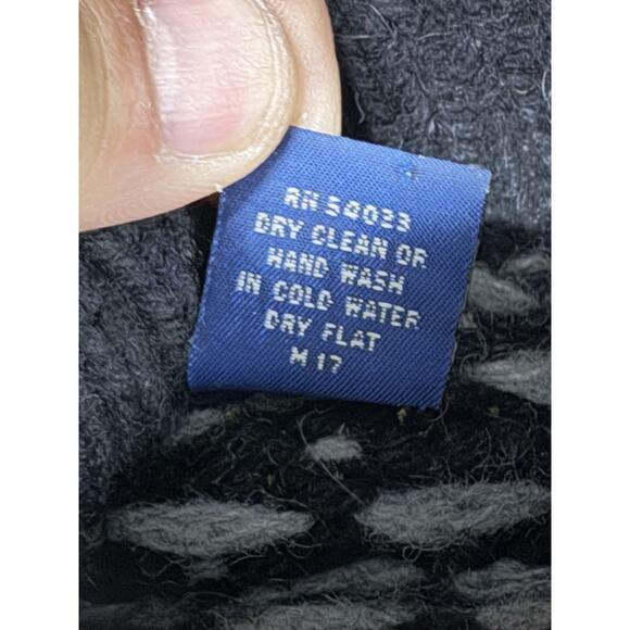 Vintage 80's GAP Men's Wool XL Black Red Green Gray Ivory Fair Isle Sweater - Picture 4 of 14